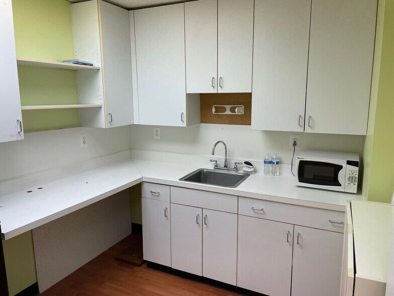 More Photos Of 11125 Rockville Pike, Rockville Medical For Lease