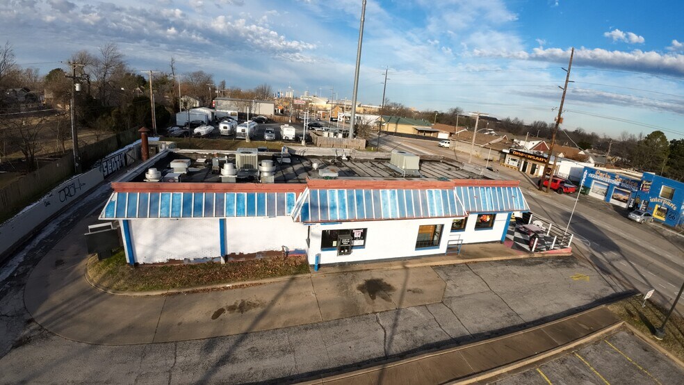 More Photos Of 3616 E 11th St, Tulsa Fast Food For Sale