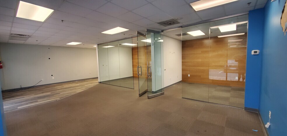 More Photos Of 3619 Richmond Hwy, Stafford Light Distribution For Lease