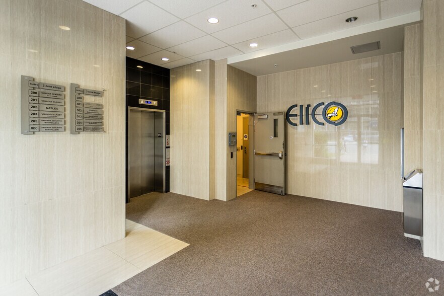 More Photos Of 180 Boul De La Côte-Vertu, Saint-Laurent Office For Sale