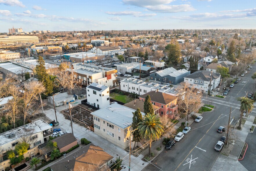 More Photos Of 1717 26th St, Sacramento Apartments For Sale