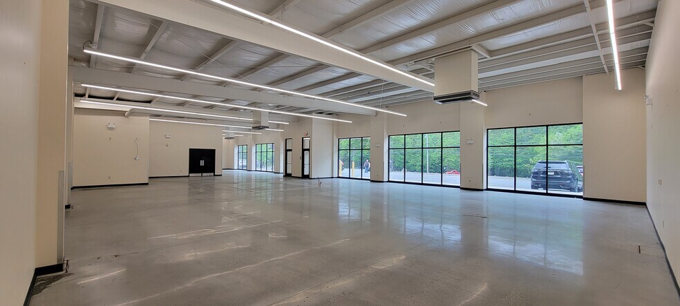 More Photos Of 870 Gordon Nagle Trl, Pottsville Storefront For Sale