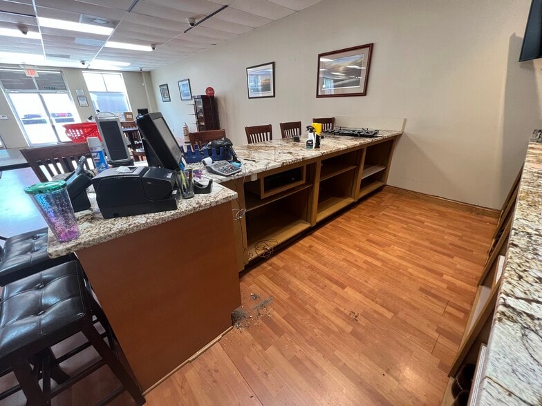 More Photos Of 699 Bultman Dr, Sumter Storefront Retail Office For Lease