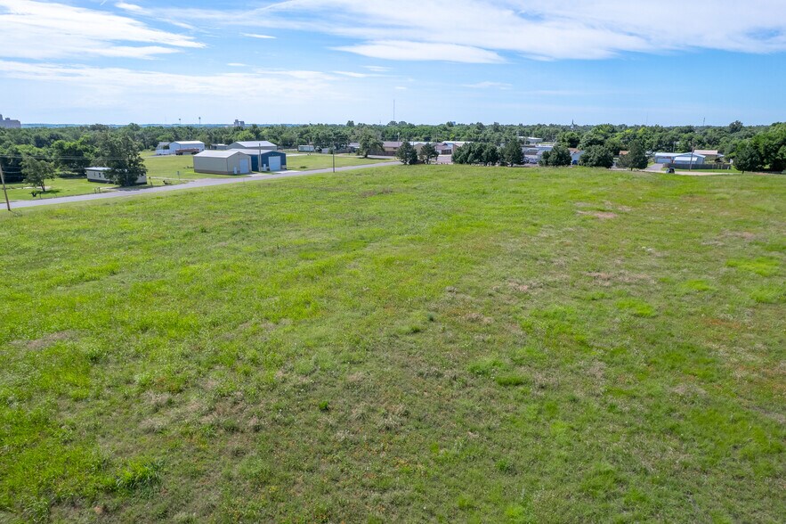 More Photos Of Jackson Ave and 22nd St, Woodward Land For Sale