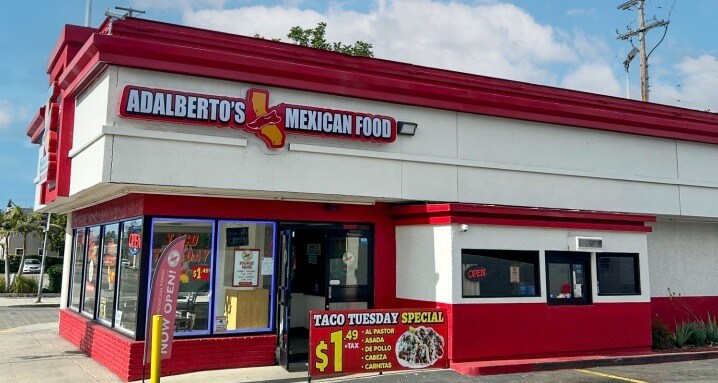 More Photos Of 1601 E 7th St, Long Beach Restaurant For Lease