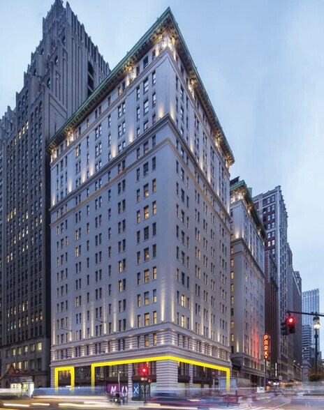 More Photos Of 485 7th Ave, New York Hotel For Sale