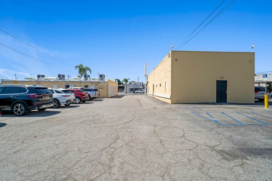 More Photos Of 1807 Pacific Coast Hwy, Lomita Freestanding For Sale