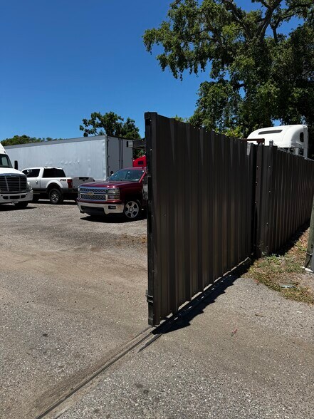 More Photos Of 2002 N 49th St, Tampa Land For Lease