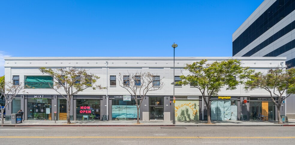 More Photos Of 401-415 Santa Monica Blvd, Santa Monica General Retail For Lease