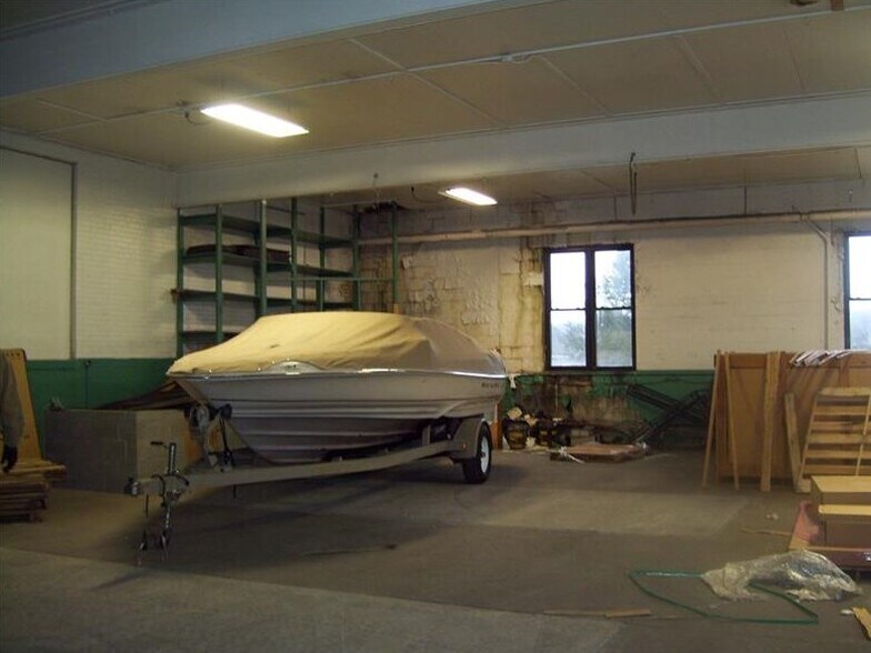 More Photos Of 258 E Fayette St, Uniontown General Retail For Sale