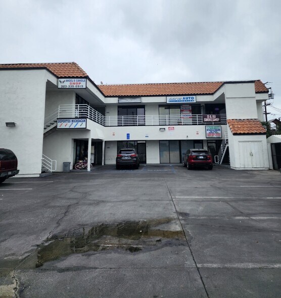 More Photos Of 11030 Inglewood Ave, Inglewood General Retail For Lease