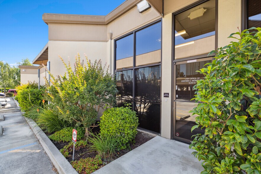 More Photos Of 550 Price Ave, Redwood City Office For Sale