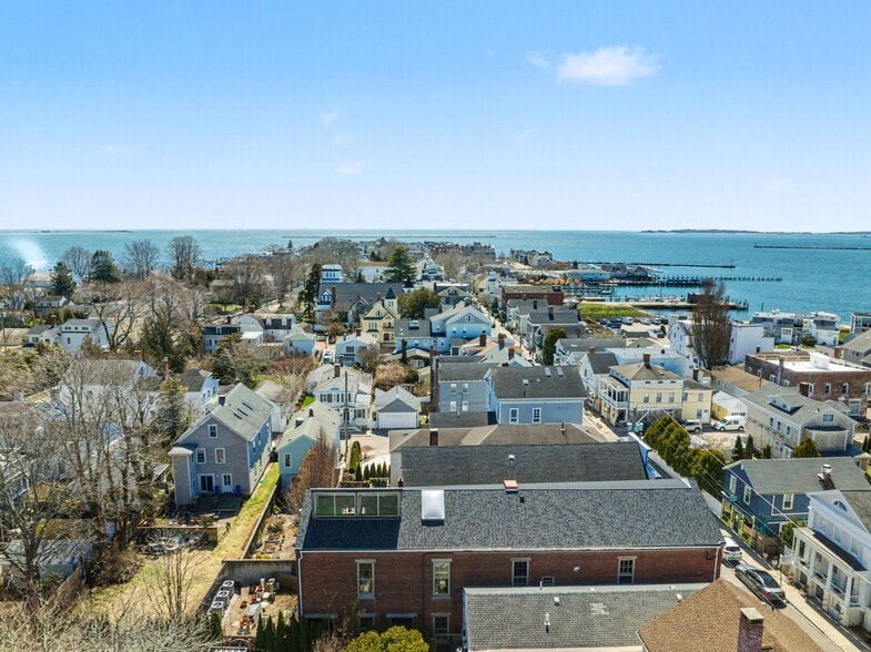 More Photos Of 145 Water St, Stonington Storefront Retail Office For Sale