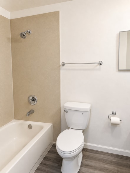 More Photos Of 4624 Ashdale Ct, Sacramento Apartments For Sale