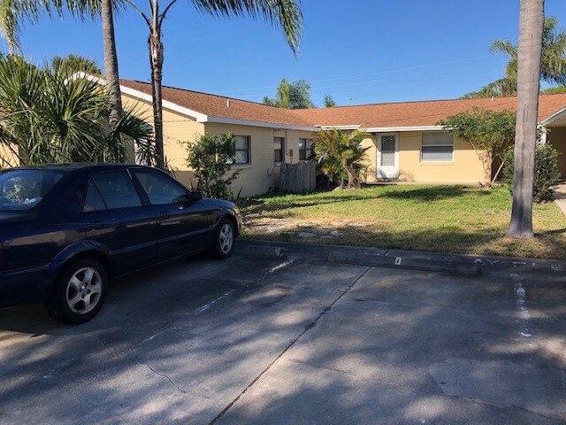 More Photos Of 7105 Poinsetta Ave, Cape Canaveral Apartments For Sale