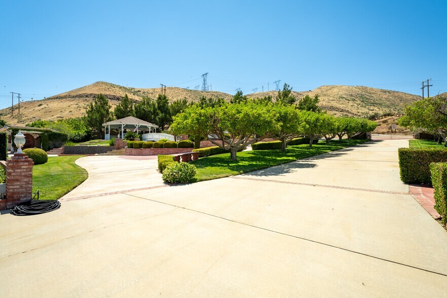More Photos Of 5801 Hacienda Ranch Rd, Palmdale Specialty For Sale