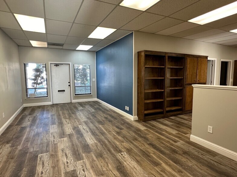 More Photos Of 1746 Grand Canal Blvd, Stockton Office For Sale