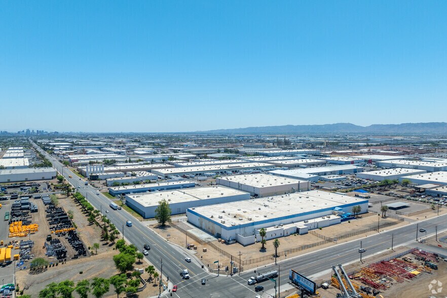 More Photos Of 211 N 51st Ave, Phoenix Manufacturing For Sale