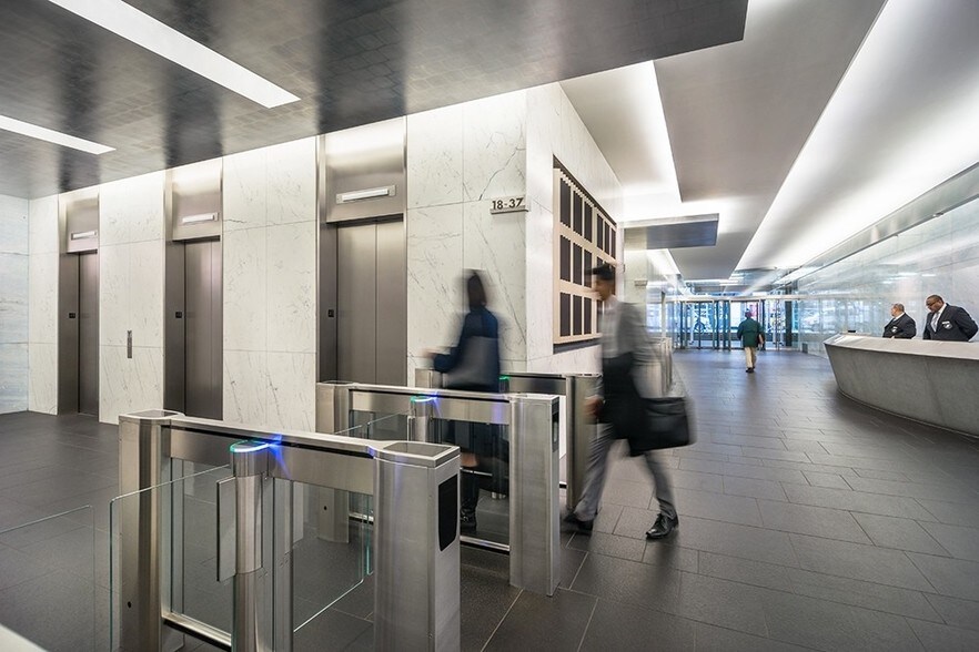 More Photos Of 110 E 59th St, New York Office For Sale