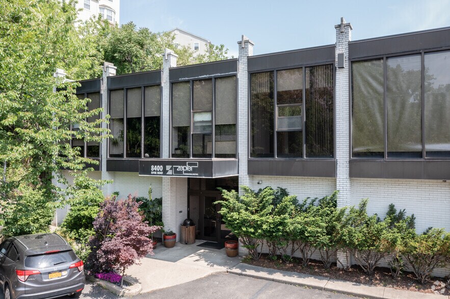 More Photos Of 8400 River Rd, North Bergen Office For Lease