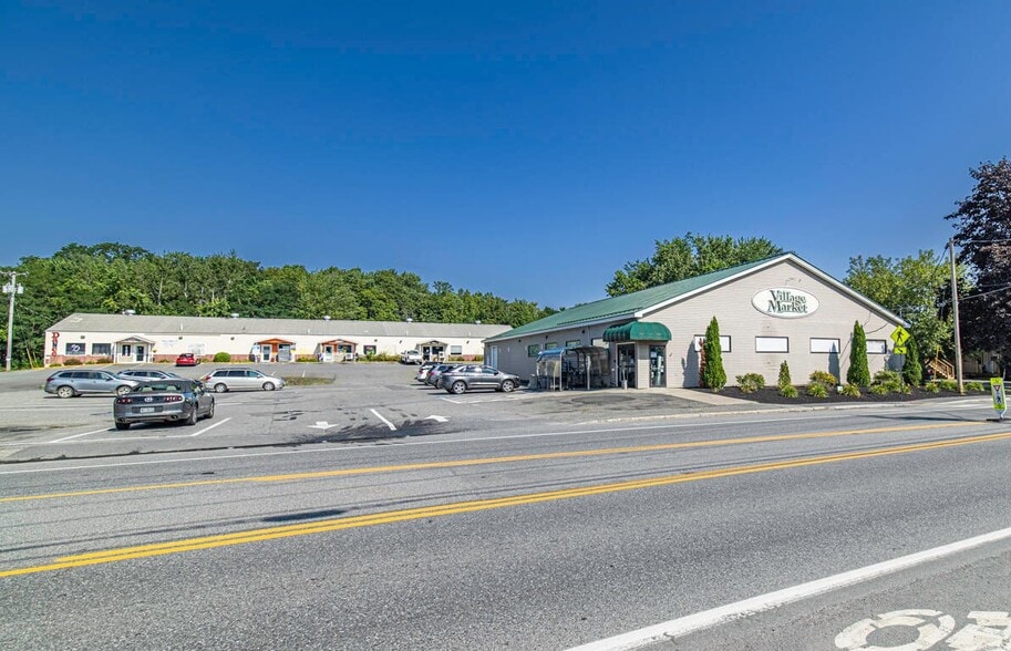 More Photos Of 95 Main St, Fairfield Supermarket For Sale