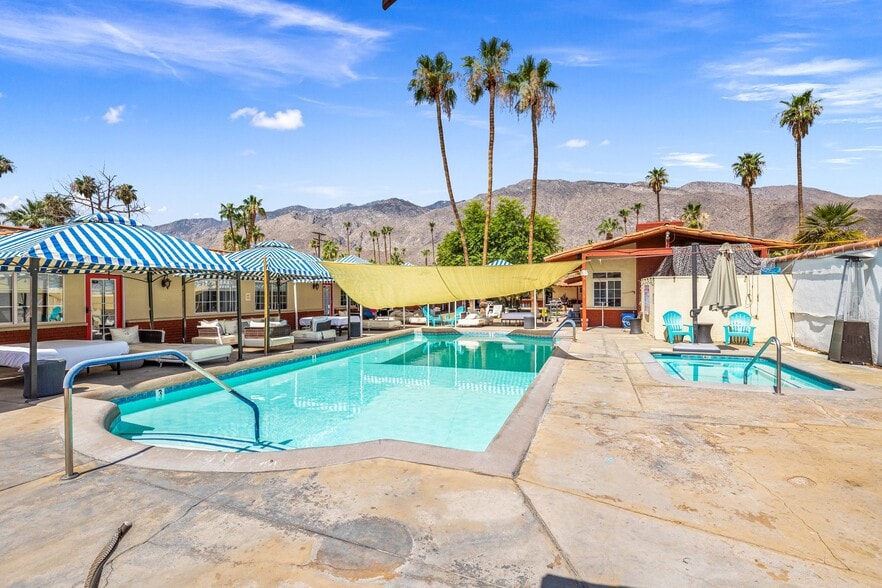 More Photos Of 526 S Warm Sands Dr, Palm Springs Hotel For Sale