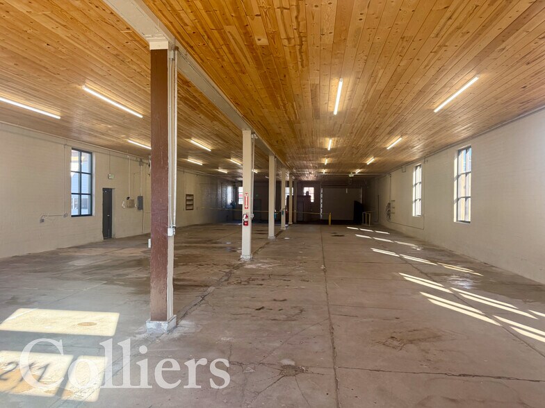 More Photos Of 207-217 10th Ave, Nampa Auto Repair For Sale