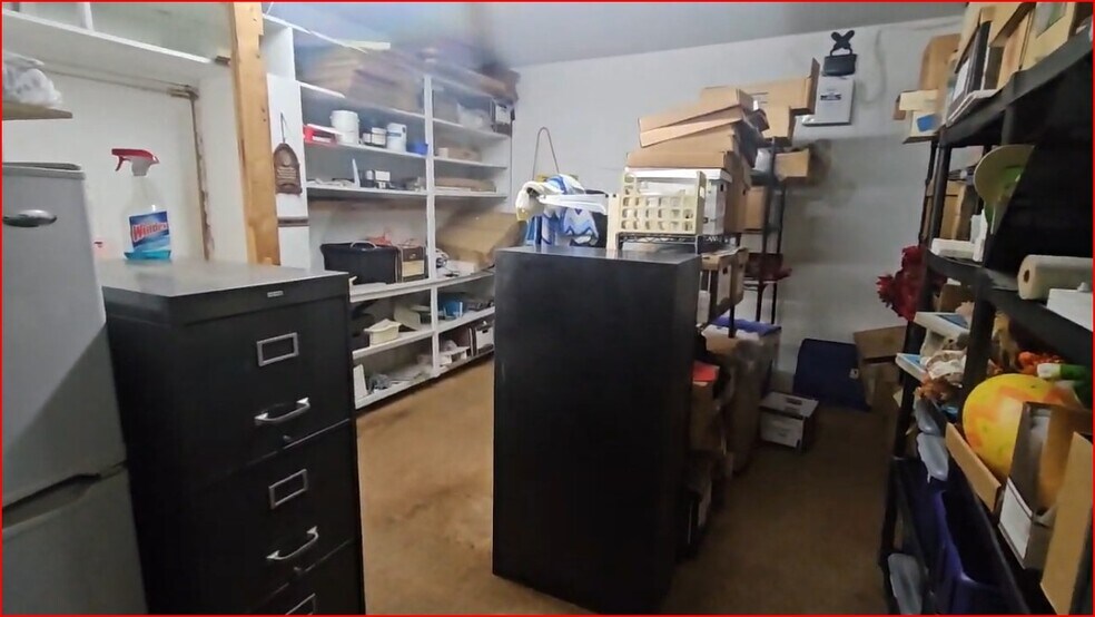 More Photos Of 6101 Lake Isabella Blvd, Lake Isabella Storefront For Sale