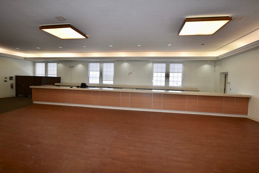 More Photos Of 770 E Mount Morris St, Mount Morris Bank For Lease