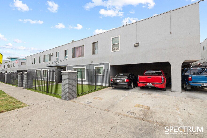 More Photos Of , North Hills Multifamily For Sale