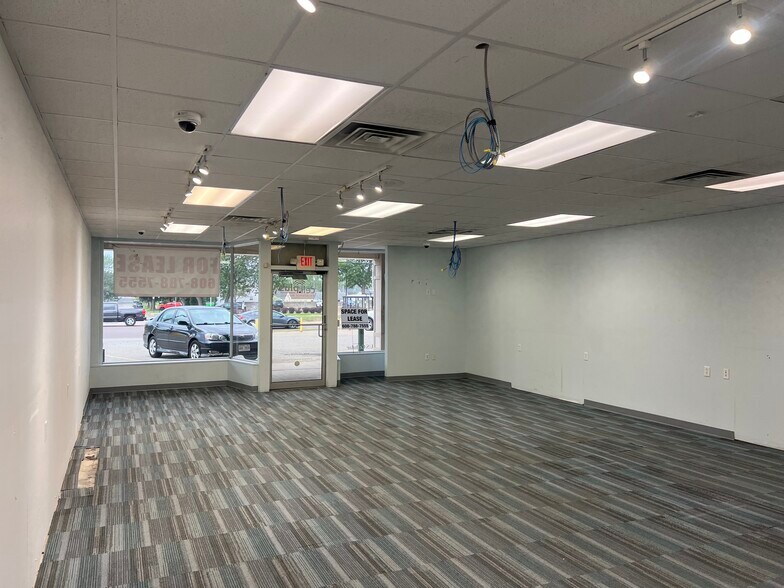 Primary Photo Of 1609 Losey Blvd S, La Crosse Unknown For Lease