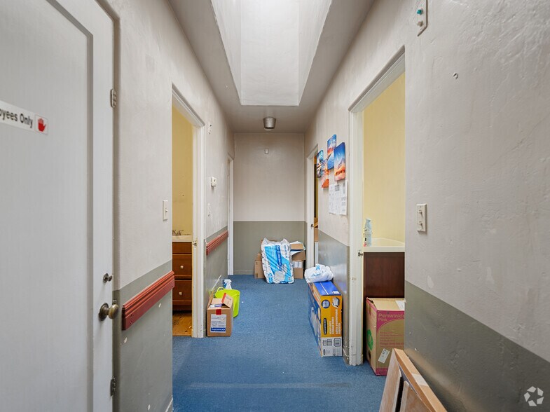 More Photos Of 652-670 E Santa Clara St, San Jose Medical For Sale