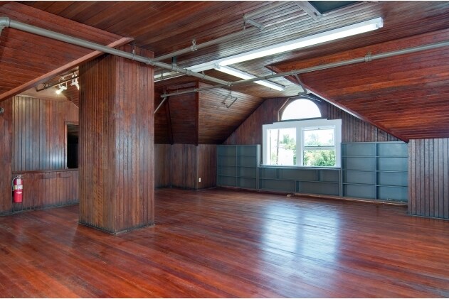 More Photos Of 2404 Broadway, San Diego Loft Creative Space For Lease