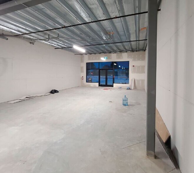 More Photos Of 5303 48 Ave, Redwater Storefront Retail Residential For Lease