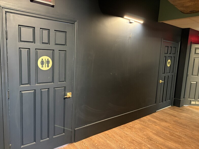 More Photos Of 968 Elm St, Manchester Storefront For Lease