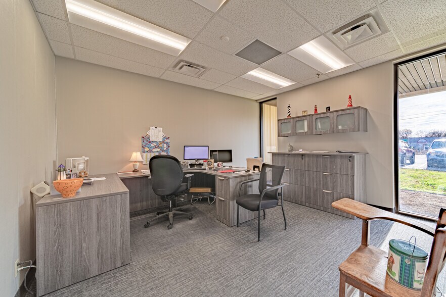 More Photos Of 2514 Fillmore Ave, Knoxville Light Distribution For Lease