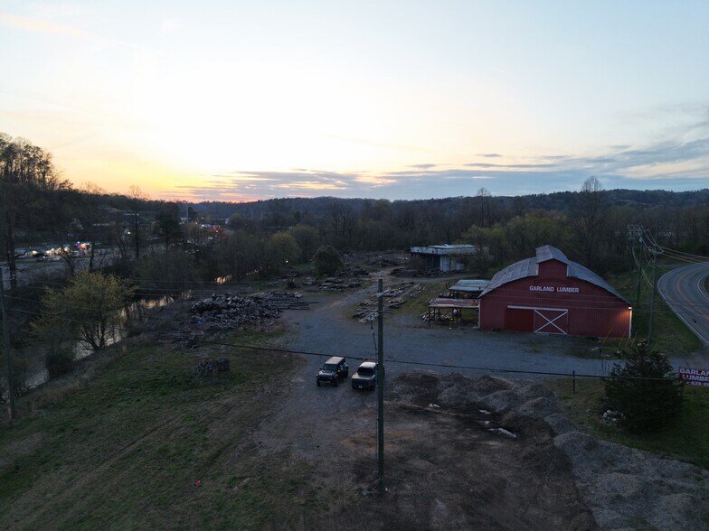 More Photos Of 400 River St, Ellijay Manufacturing For Sale