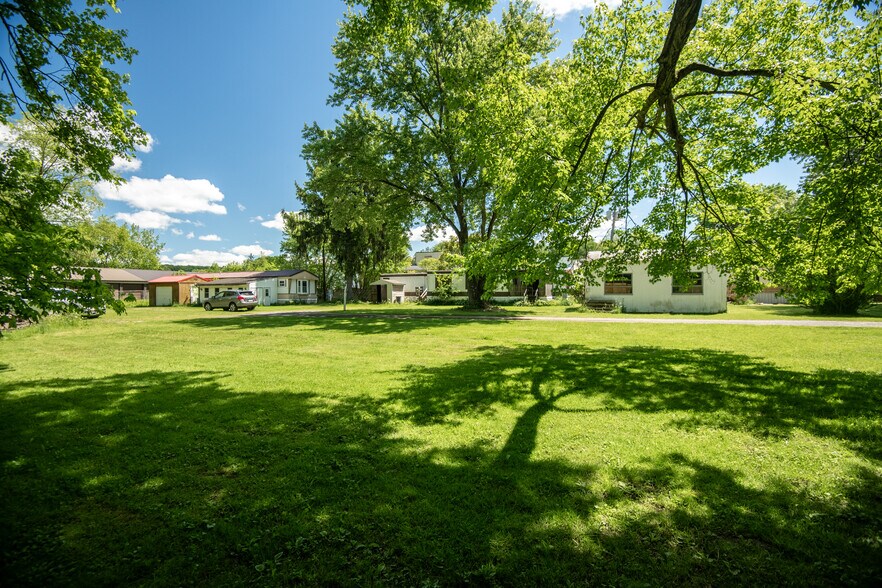 More Photos Of 3472 Sharon Rd, West Middlesex Manufactured Housing Mobile Home Park For Sale