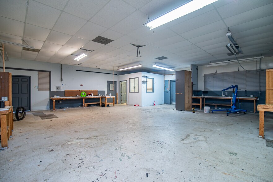 More Photos Of 710 Sandy Ln, Surfside Beach Warehouse For Sale