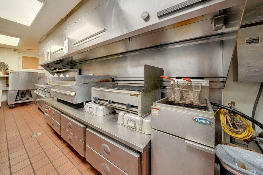 More Photos Of 31880 State Highway 108, Strawberry Hotel For Sale