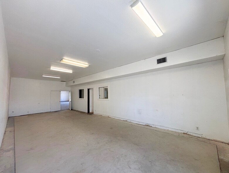 More Photos Of 4095 Deeble St, Sacramento Industrial For Lease