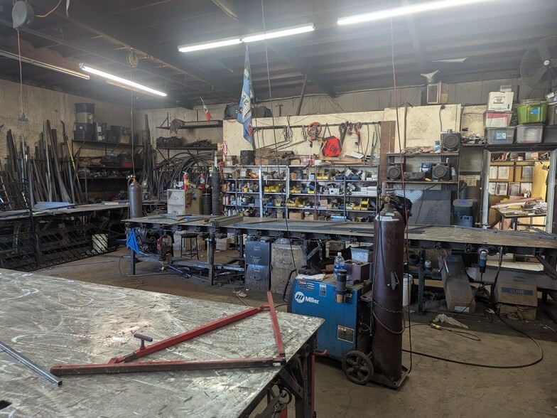 More Photos Of 16101 Construction Cir W, Irvine Warehouse For Lease