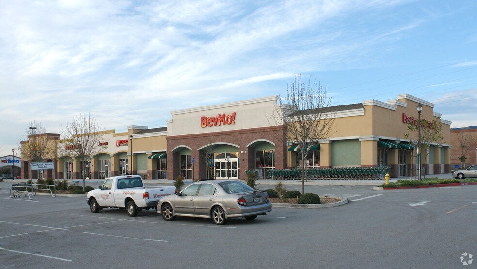 More Photos Of 6705-6975 Camino Arroyo, Gilroy Unknown For Lease