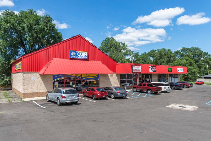 More Photos Of 9219-9301 Wayne Rd, Romulus Unknown For Lease