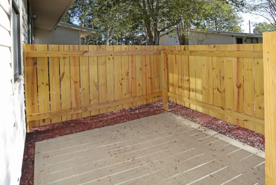 More Photos Of 1258 Sunset Blvd, Jesup Multifamily For Sale