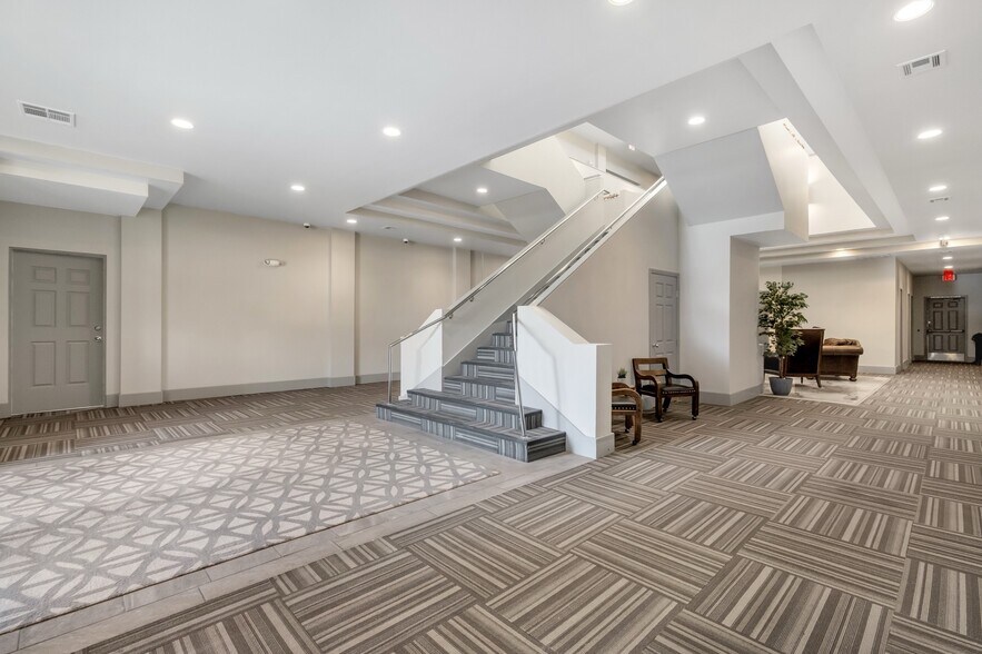 More Photos Of 2480 E Tompkins Ave, Las Vegas Medical For Lease