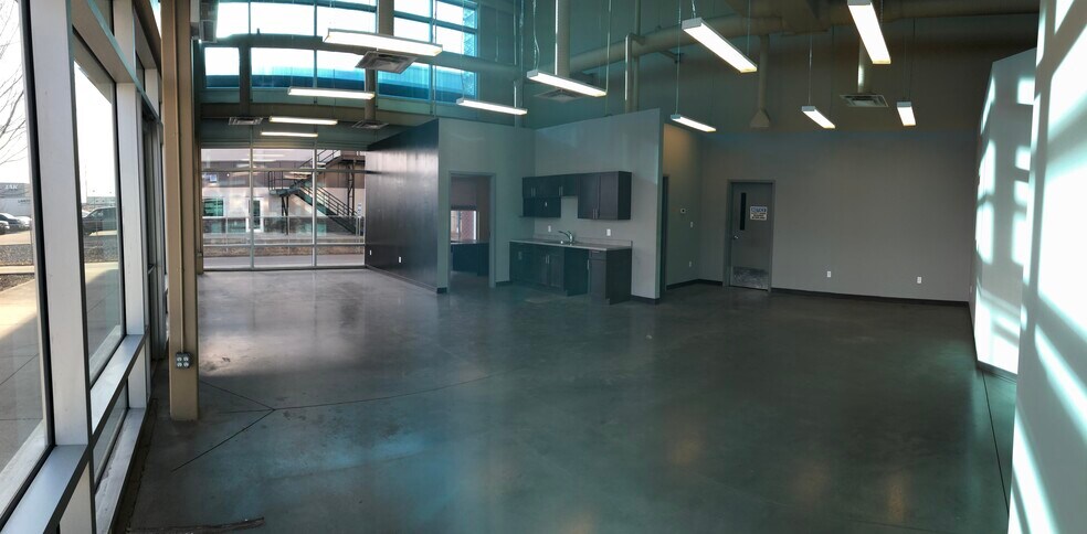 More Photos Of 7106 42nd St, Leduc Service For Lease