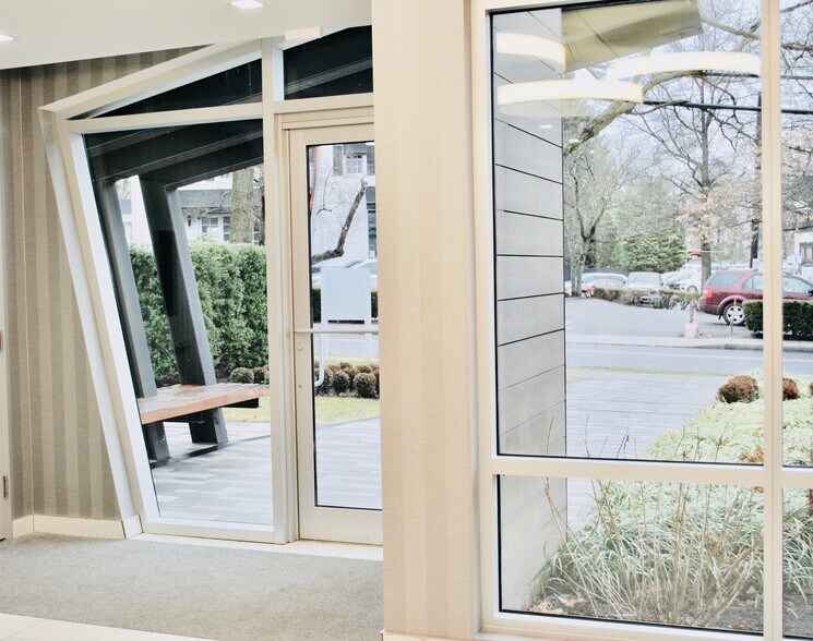 Primary Photo Of 60 Arch St, Greenwich Loft Creative Space For Lease