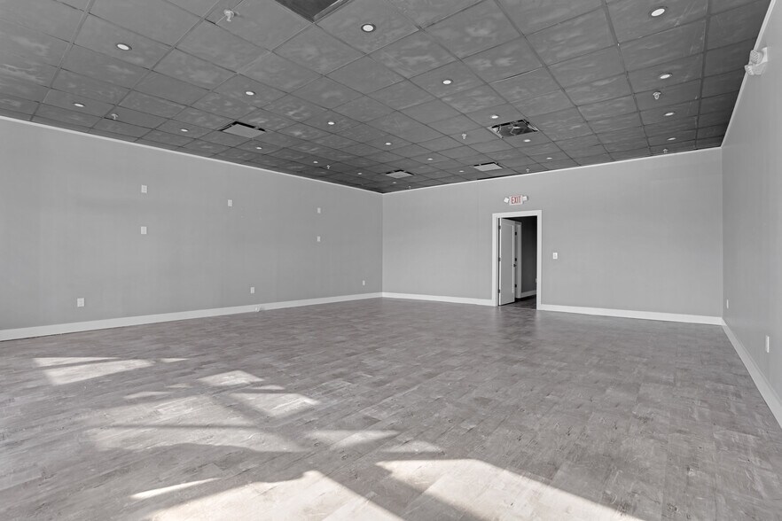 More Photos Of 345 Matawan Rd, Matawan Unknown For Sale