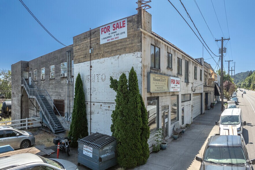 More Photos Of 10818-10828 NW Saint Helens Rd, Portland Light Manufacturing For Sale